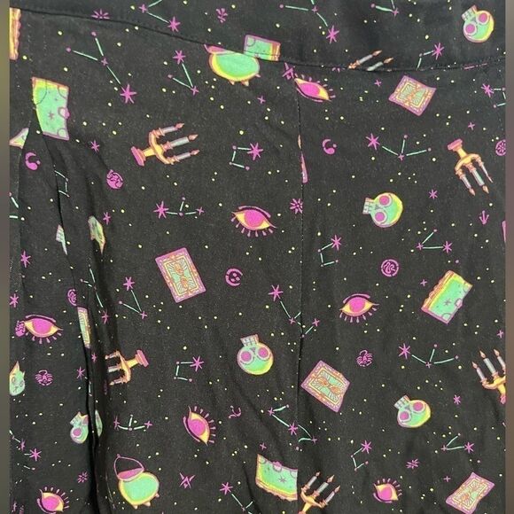 Disney Parks HER UNIVERSE Hocus Pocus Skirt medium cat dress shop lace nwt - Picture 8 of 10